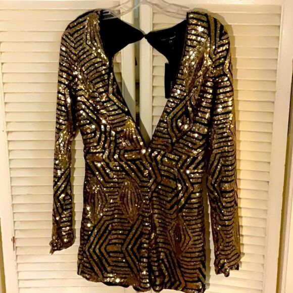 WOW 🤩 NWT Flashy Ways Romper by Fashion Nova. Dance 🪩 💃 🌙 Away! - Picture 1 of 16